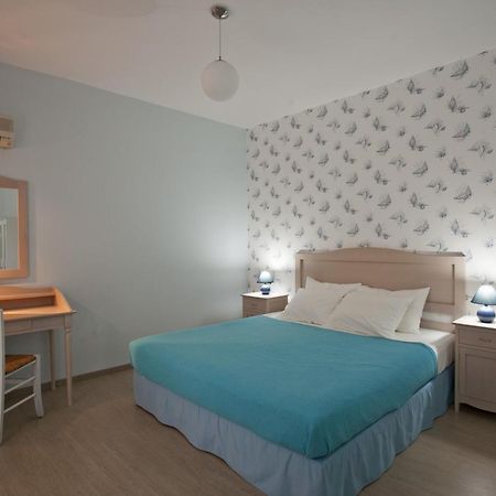 Valente Perlia Rooms Poros Town Exterior photo