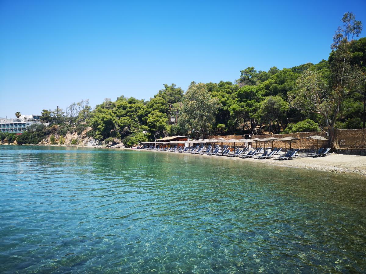 Valente Perlia Rooms Poros Town Exterior photo